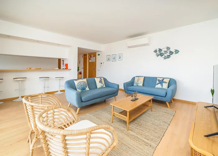 Marina Comfort Pool #1990