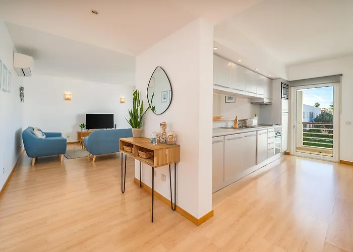 Lagos Marina Comfort Pool #1990 公寓 *