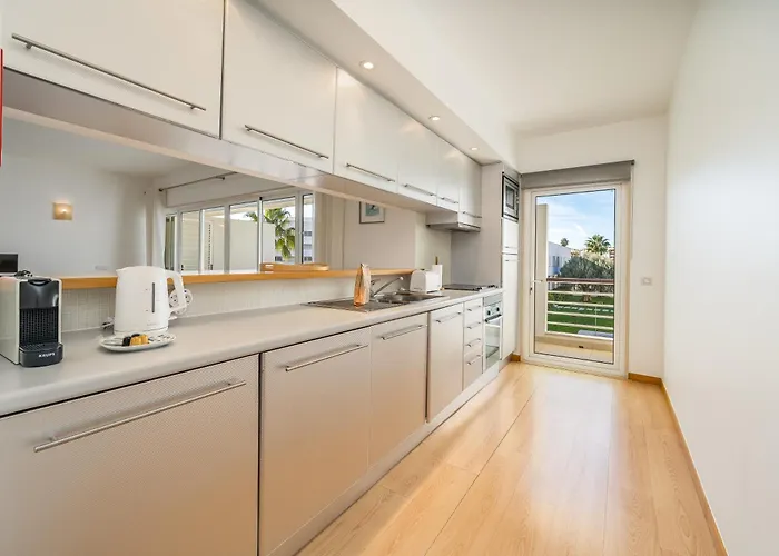 Marina Comfort Pool #1990 * Lagos