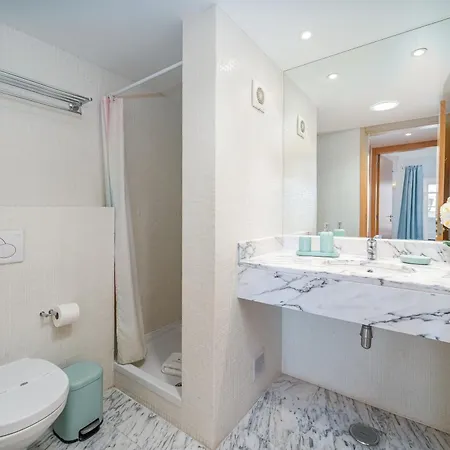 Lagos Marina Comfort Pool #1990 Apartment