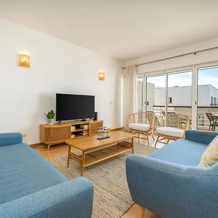 Lagos Marina Comfort Pool #1990 Apartment *